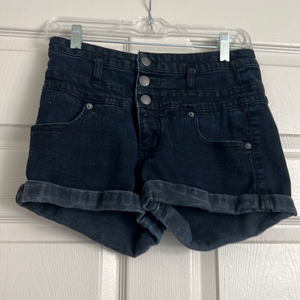 Mossimo Black retro style button up shorts
